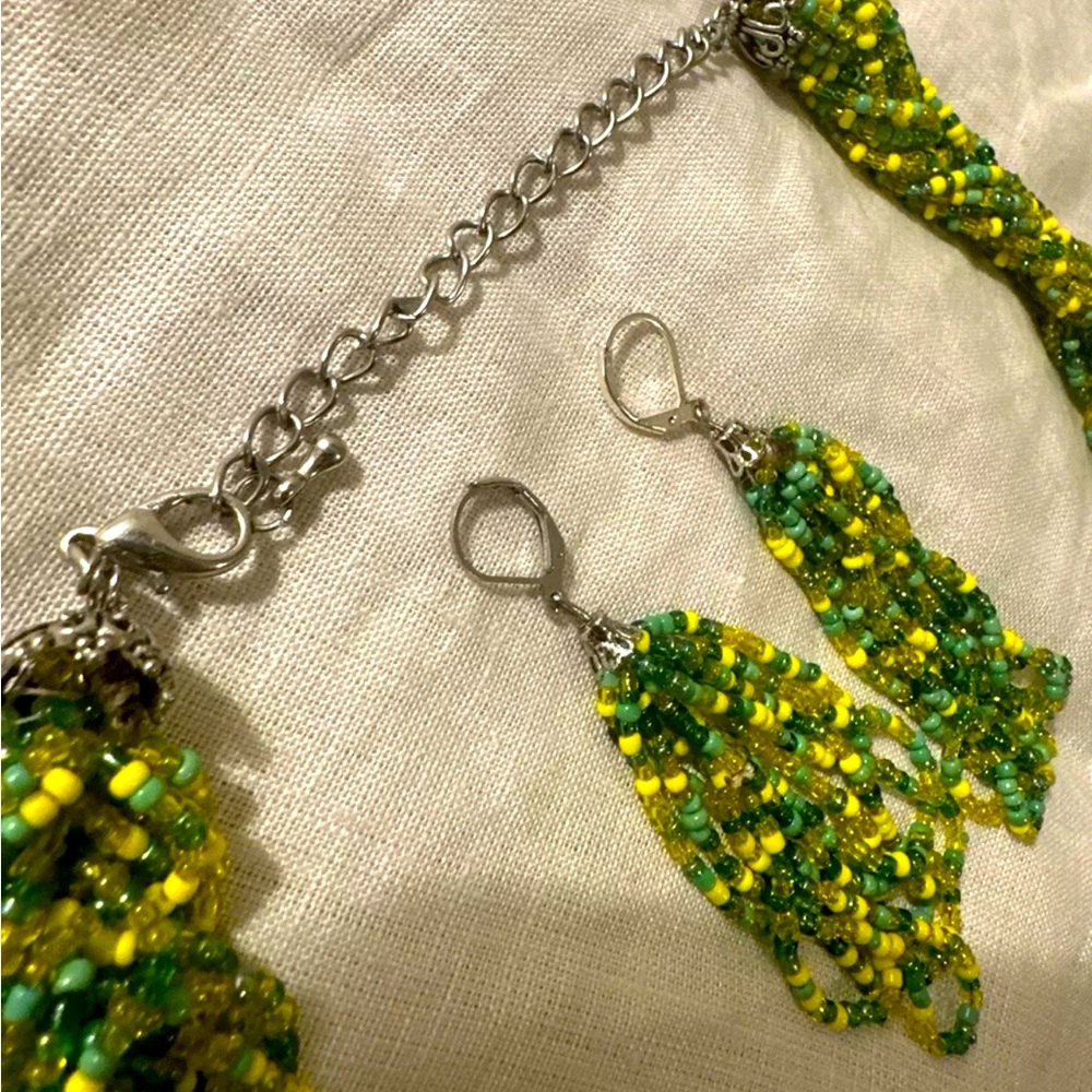 Braided Seed Bead Green Yellow Necklace Earrings Adjustable Silver Chain Boho - Picture 2 of 7